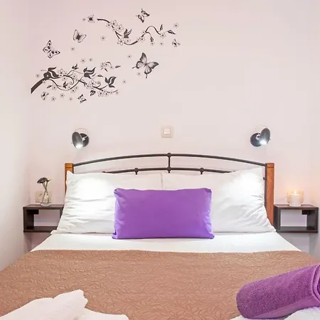 Jessica Apartment *